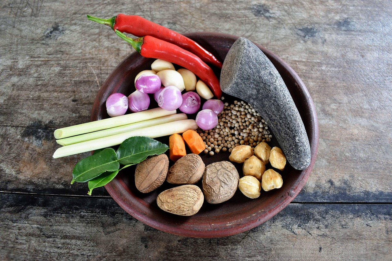 découvrez le lemongrass, une herbe aromatique aux multiples vertus, utilisée en cuisine et en médecine naturelle. apprenez-en plus sur ses bienfaits, ses usages variés et comment l'intégrer dans vos plats pour une touche d'exotisme.